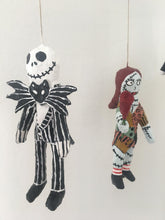 Load image into Gallery viewer, OCT 22nd IN-PERSON - Halloween Paper Mache Decorations with Kim Baise
