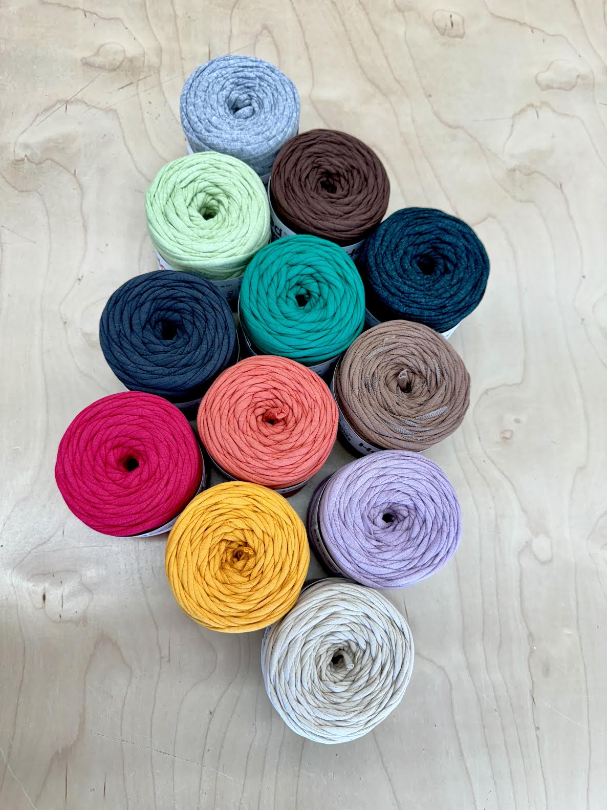 T-Shirt Yarn by Hooked Zpagetti