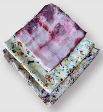 Load image into Gallery viewer, NOV 17th IN-PERSON - Natural Dyeing &amp; Shibori - Gifts &amp; Reusable Gift Wrap with Thunder Textile