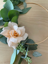 Load image into Gallery viewer, NOV 17th IN-PERSON - Modern Paper Flower Wreath with Mirina Moloney