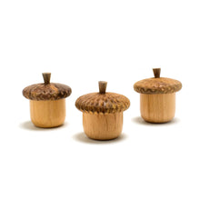 Load image into Gallery viewer, Stitch Marker Holding Acorn
