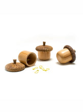 Load image into Gallery viewer, Stitch Marker Holding Acorn
