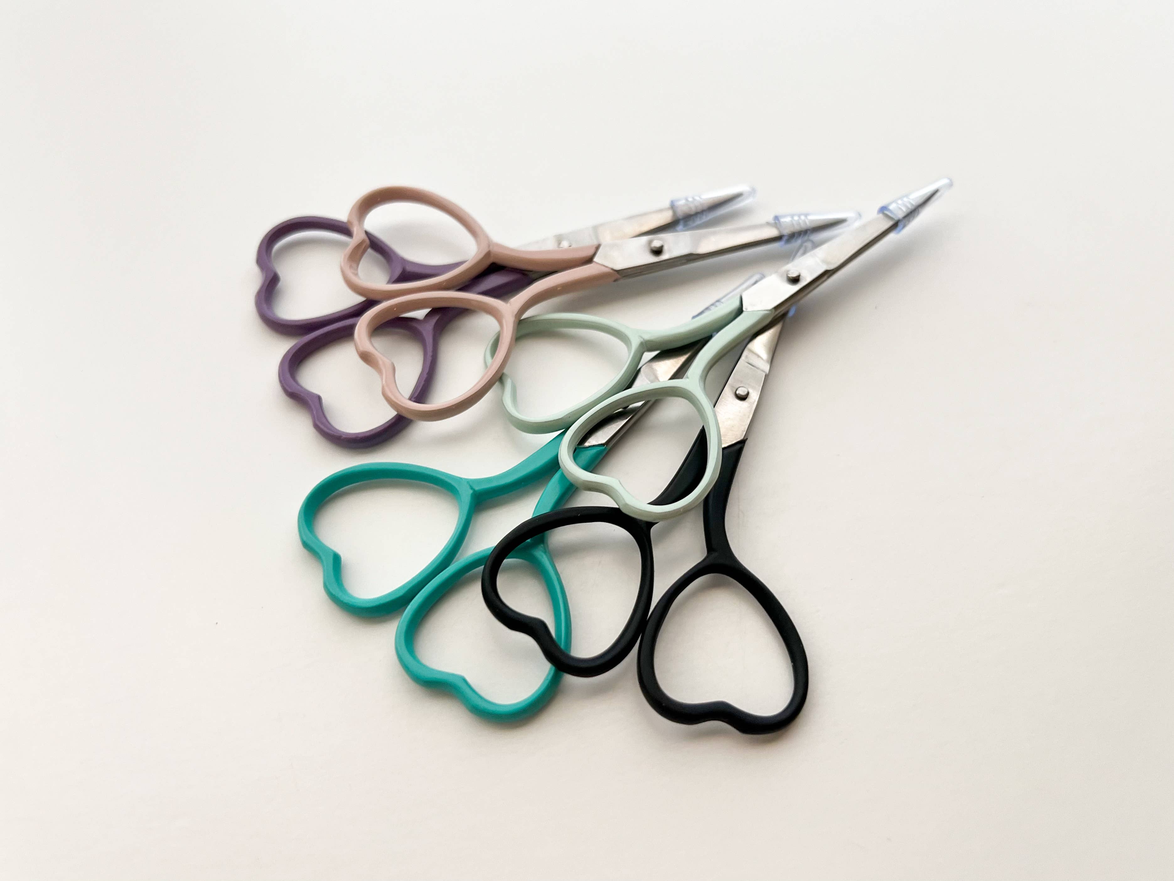 Heart embroidery scissors, small sewing scissors: Mint