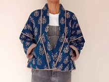 Load image into Gallery viewer, Quilted Kimono Jacket Block Printed - REVERSIBLE INDIGO POP