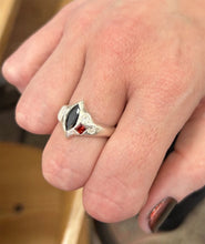 Load image into Gallery viewer, APR 25th - IN PERSON - Silver Metal Clay Gem Rings