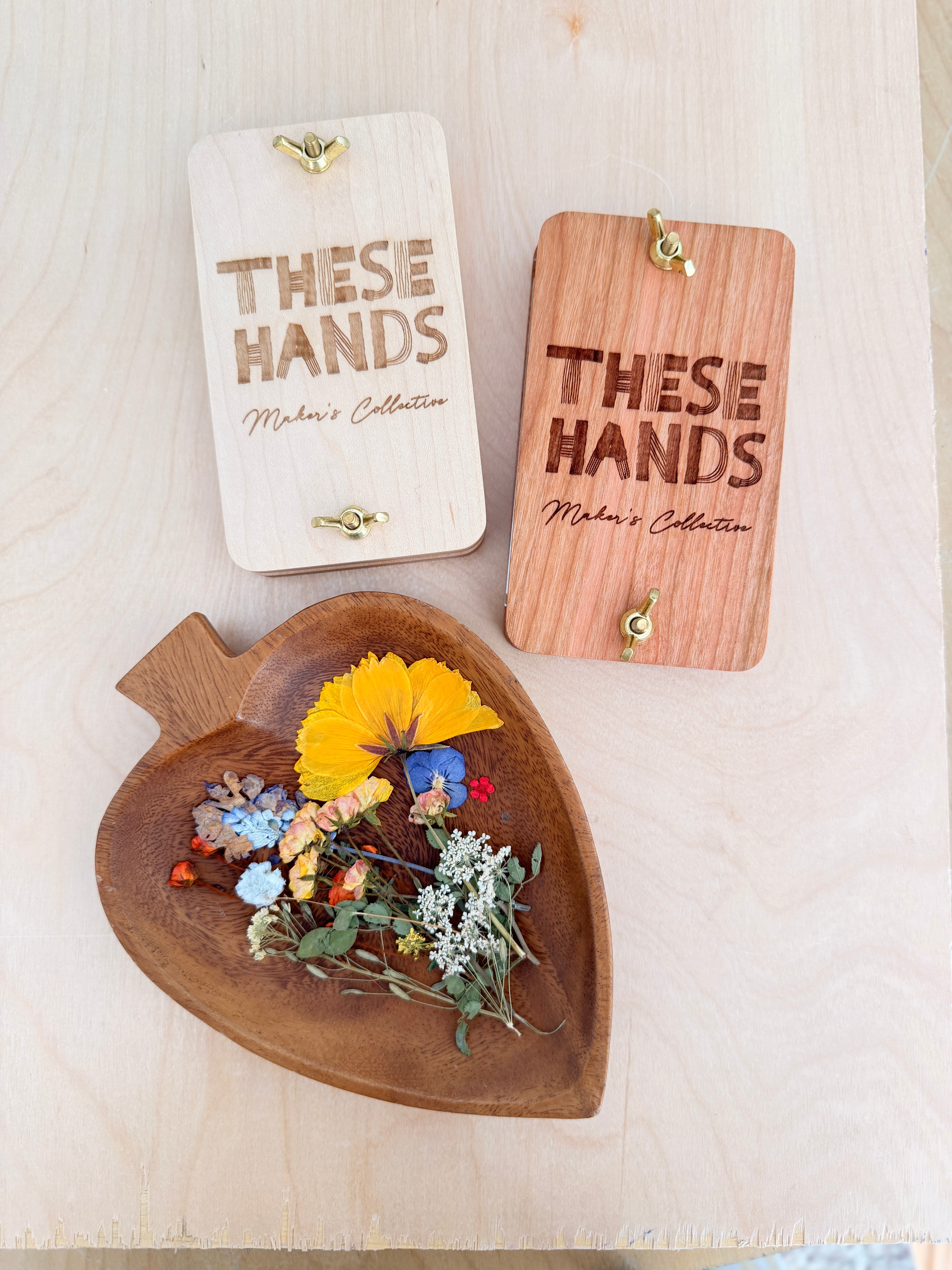 Pocket Flower Press Customized With Logo Or Design | 3