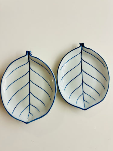 Vintage White & Blue Leaf Plates