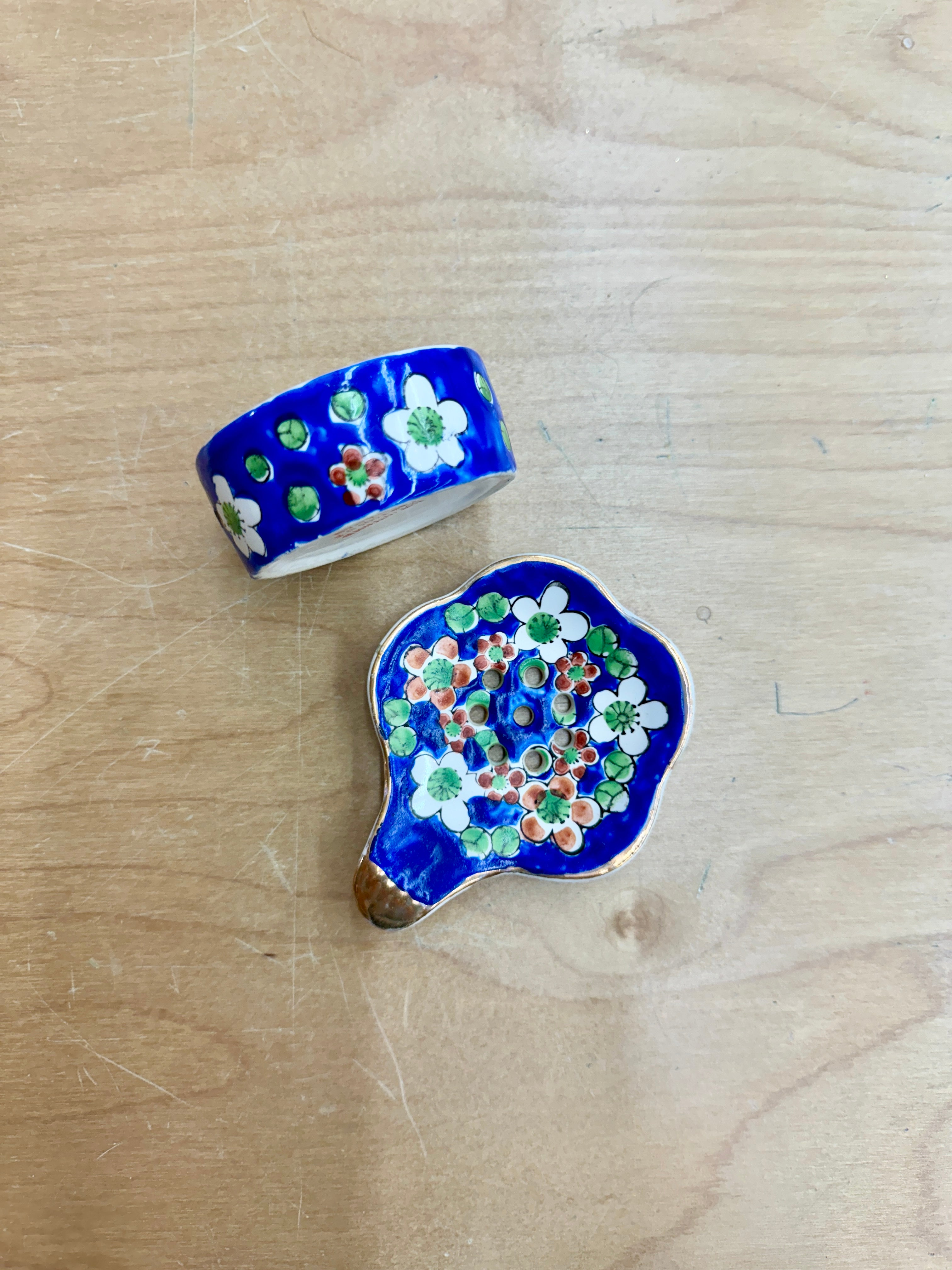 Vintage 2 Piece Blue Tea Strainer with Holder