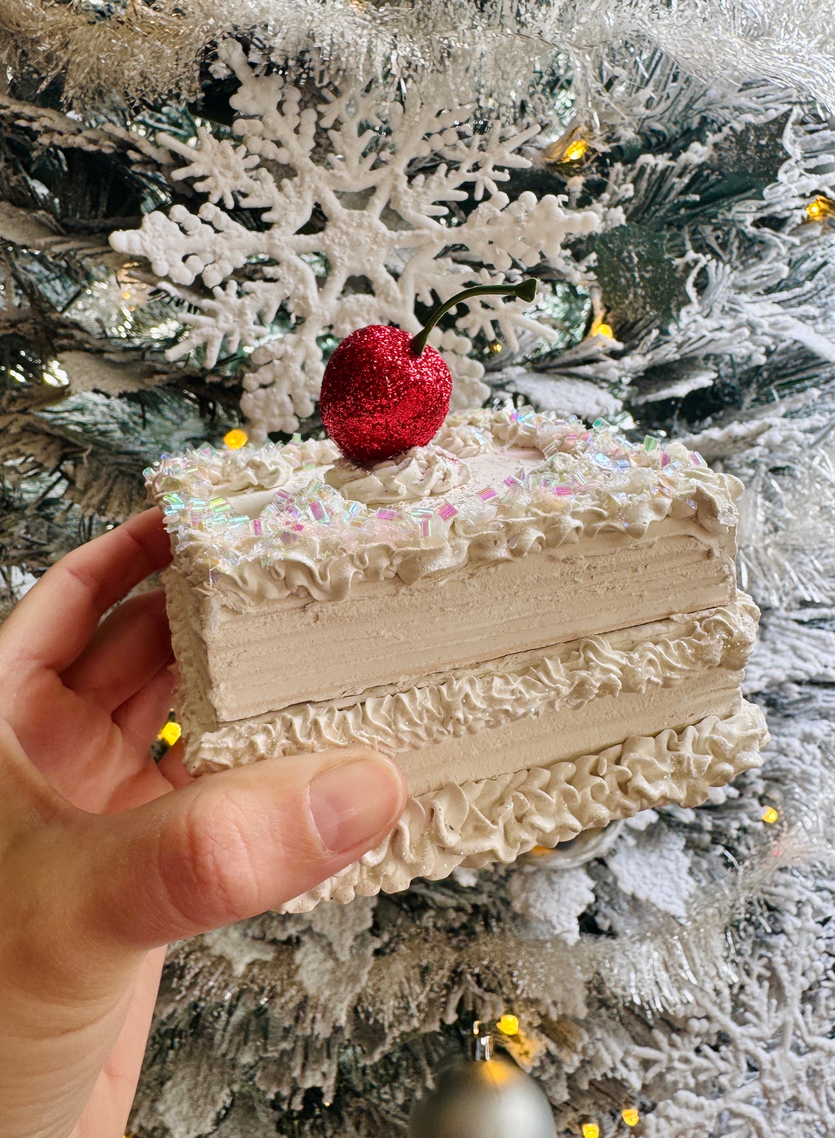 MAR 30 thru APR 3 - SCHOOLS OUT - Kid's Craft Day Camp