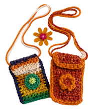 Load image into Gallery viewer, NOV 14th - Learn to Crochet: Make a Crossbody Bag