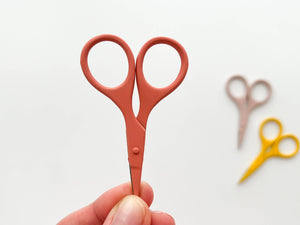 Small needlecraft scissors, tiny embroidery scissors: Rosewood