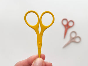 Small needlecraft scissors, tiny embroidery scissors: Rosewood