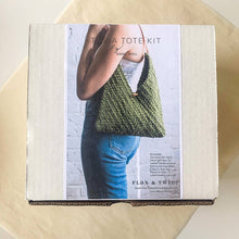 Load image into Gallery viewer, Tessa Tote Kit: With US 17 Needles / Mushroom