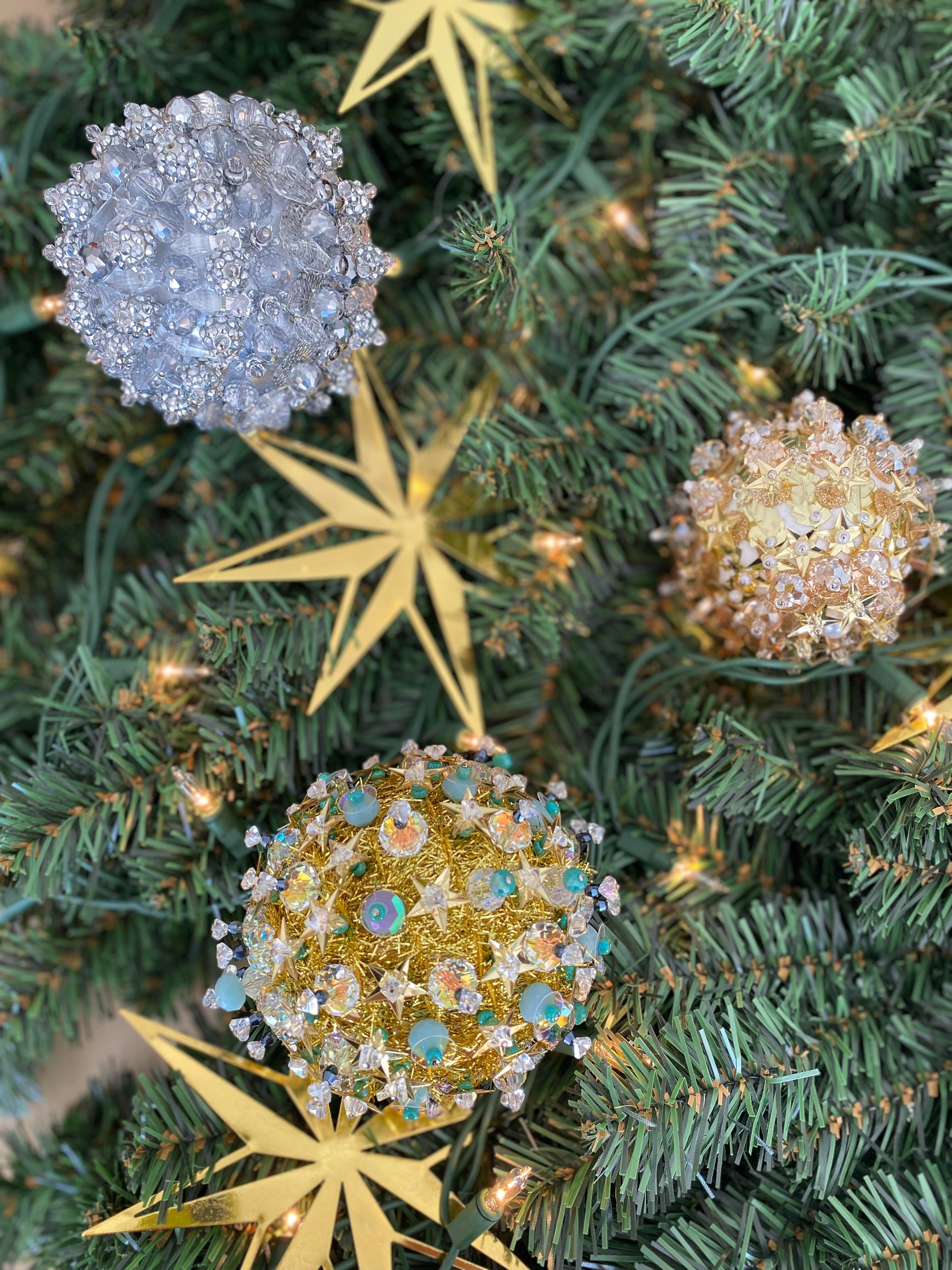 DEC 5th IN-PERSON - Embellished Ornaments with Rob Younkers