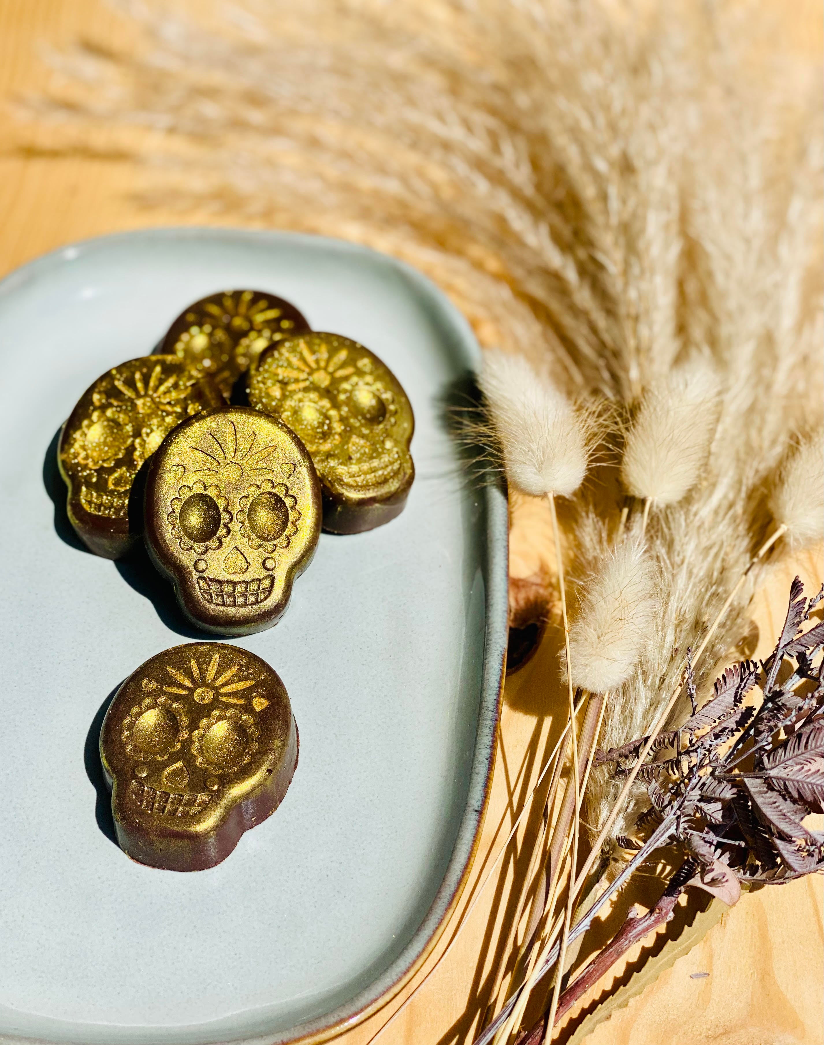 OCT 27th IN-PERSON - Día de Muertos – The Art of Chocolate and Watercolor painting for Day of the Dead with Ruth Kennison