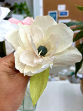 Load image into Gallery viewer, Paper Flowers by Mirina Moloney